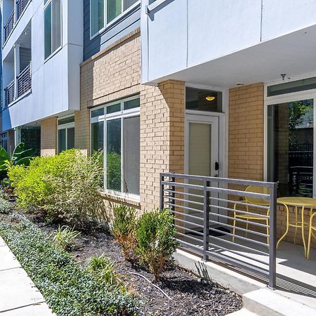 Beautiful Riverwalk Apt With Full Amenities, King Bed & Free Parking サンアントニオ エクステリア 写真